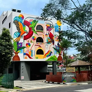 Coliwoo Pasir Panjang - Coliving Hotel Singapore