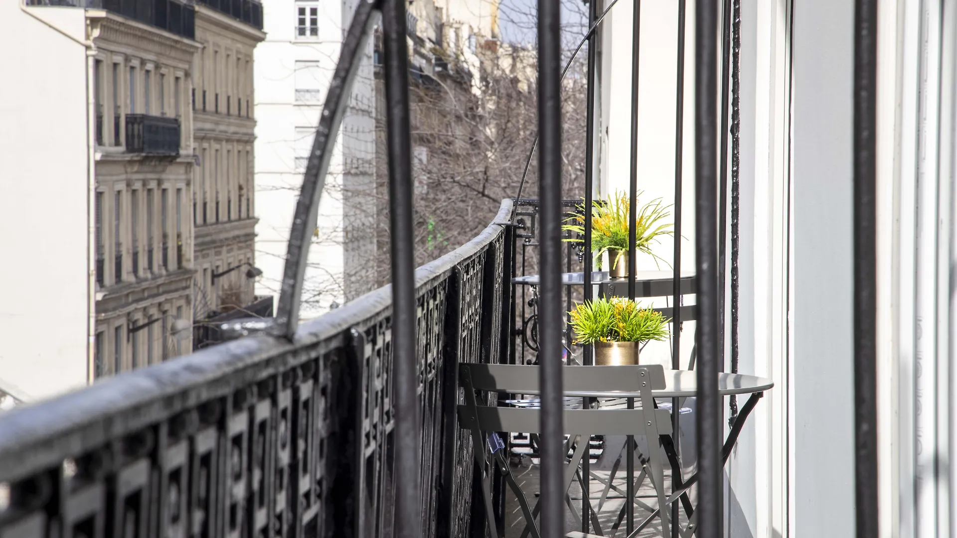 Hotel Phileas Lazare & Spa - Opera Paris France