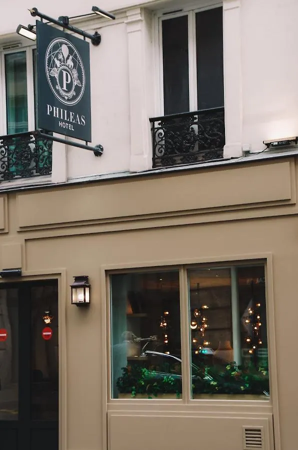 Hotel Phileas Lazare & Spa - Opera Paris 4*,  France