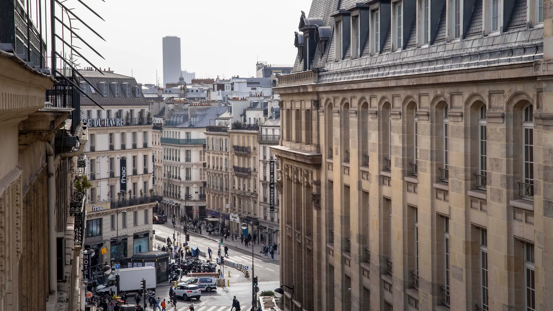 Hotel Phileas Lazare & Spa - Opera Paris 4*,  France
